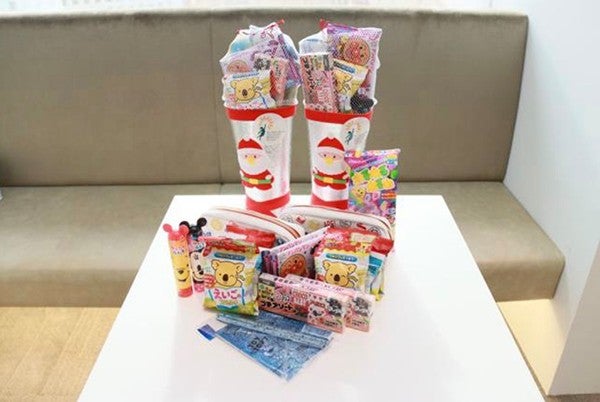 クリスマス ギフトの詰め合わせ